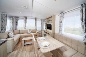 Azure-315-lounge-1